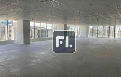 Imagem: O depósito possui 5 Vagas na garagem, 970m² de Área e está