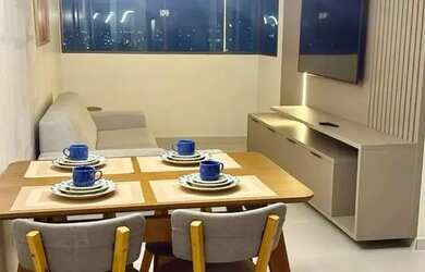 Imagem: O apartamento possui 1 Dormitório, 1 Banheiro, 1 Vaga na garagem