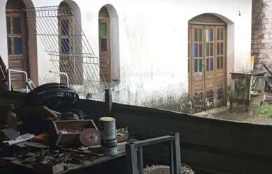 Imagem 4: Vendo essa área medindo 16 de frente por 48 no fundo fica próximo ao...