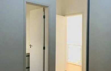 Imagem 8: Casa Sobrado em Condomínio Fechado de 03 Quartos sendo Suítes no Bairro...