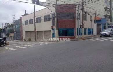 Imagem: O depósito possui 220m² de Área e está localizado em Cerâmica