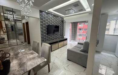 Imagem: O apartamento possui 2 Dormitórios, 2 Banheiros, 1 Vaga na