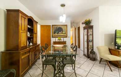 Imagem: O apartamento possui 2 Dormitórios, 3 Banheiros, 1 Vaga na