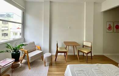 Imagem: A kitnet possui 1 Banheiro, 22m² de Área, Imóvel mobiliado