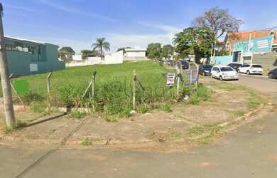 Imagem: O terreno possui 380m² de Área e está localizado em Nova