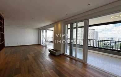 Imagem: O apartamento possui 4 Dormitórios, 5 Banheiros, 4 Vagas na