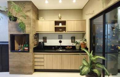 Imagem: A casa em condomínio possui 3 Dormitórios, 2 Banheiros, 2