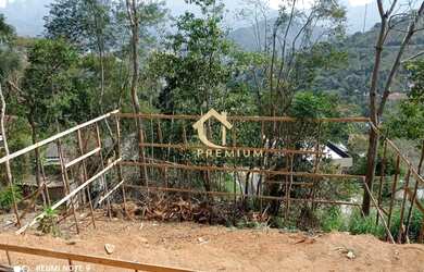 Imagem: O terreno possui 504m² de Área e está localizado em Quinta