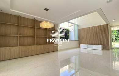 Imagem: A casa em condomínio possui 4 Dormitórios, 5 Banheiros, 4