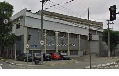 Imagem: O depósito possui 2860m² de Área e está localizado em Vila