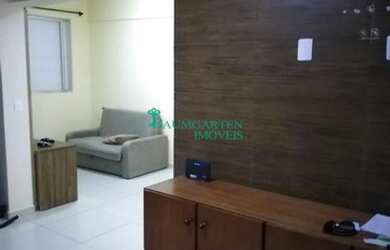 Imagem: O apartamento possui 2 Dormitórios, 1 Banheiro, 1 Vaga na garagem