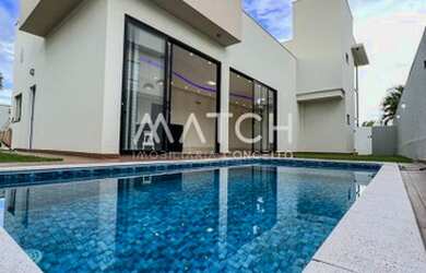 Imagem: A casa em condomínio possui 3 Dormitórios, 5 Banheiros, 236m²