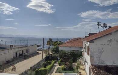 Imagem: A casa possui 5 Dormitórios, 5 Banheiros, 280m² de Área