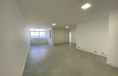 Imagem 2: Apartamento para Venda em Salvador, Barra, 3 dormitórios, 1 suíte, 3 banheiros, 1 vaga