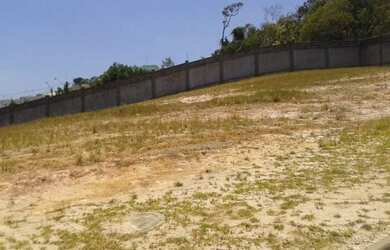 Imagem: O terreno possui 500m² de Área e está localizado em Vila