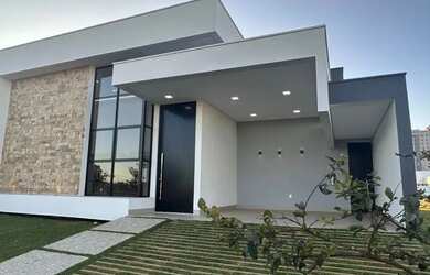 Imagem: A casa em condomínio possui 3 Dormitórios, 4 Banheiros, 4