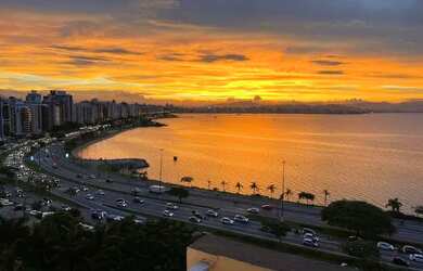 Imagem: O apartamento possui 3 Dormitórios, 3 Banheiros, 1 Vaga na