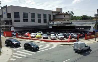 Imagem: O depósito possui 800m² de Área e está localizado em Boa