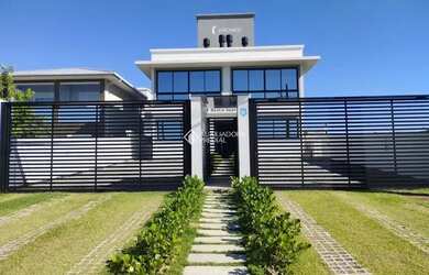 Imagem: O apartamento possui 2 Dormitórios, 1 Banheiro, 70m² de Área