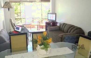 Imagem 9: Apartamento de 2 dormitórios, 2 banheiros e 1 vaga de garagem no Bairro...