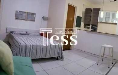 Imagem: A kitnet possui 1 Dormitório, 1 Banheiro, 1 Vaga na garagem