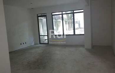 Imagem: O depósito possui 158m² de Área e está localizado em Centro