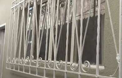 Imagem: A casa possui 2 Dormitórios, 1 Banheiro, 100m² de Área e