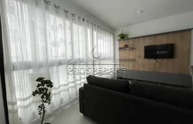 Imagem: O apartamento possui 1 Dormitório, 1 Banheiro, 1 Vaga na garagem