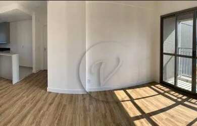 Imagem: O apartamento possui 2 Dormitórios, 2 Banheiros, 2 Vagas na