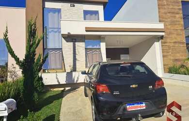 Imagem: A casa em condomínio possui 3 Dormitórios, 4 Banheiros, 3