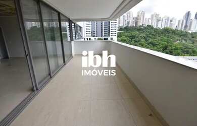 Imagem: O apartamento possui 4 Dormitórios, 4 Banheiros, 4 Vagas na