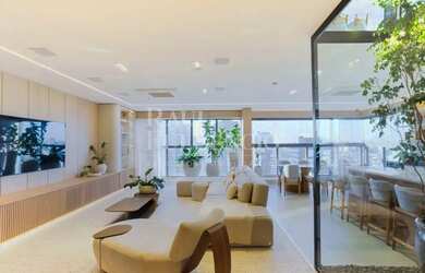 Imagem 2: Apartamento de 207 m² Privativos à Venda no Ed. Epic Lindamente equipado...