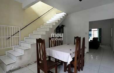 Imagem: Casa duplex com 3/4 sendo 2 suites na Cohab