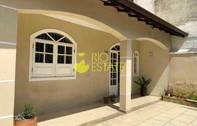 Imagem 1: Casa plana à Venda, São Luiz, Volta Redonda, RJ