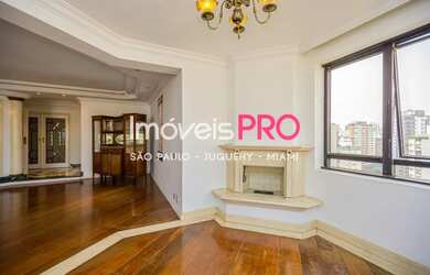 Imagem 8: Descubra a elegância e o conforto neste lindo apartamento em Moema!