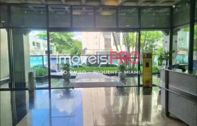 Imagem: O depósito possui 5 Vagas na garagem, 286m² de Área e está