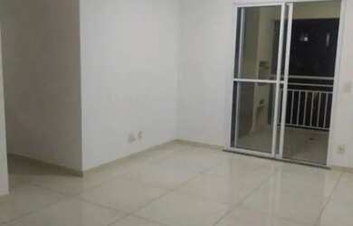 Imagem: O apartamento possui 3 Dormitórios, 1 Banheiro, 1 Vaga na garagem