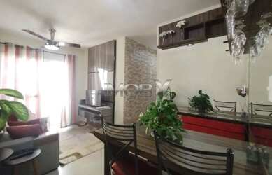 Imagem: O apartamento possui 2 Dormitórios, 1 Banheiro, 1 Vaga na garagem