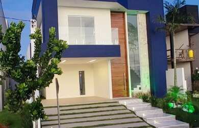 Imagem: A casa em condomínio possui 4 Dormitórios, 4 Banheiros, 4