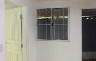 Imagem 4: Casa de fundos com 1 Dorm na Santa Maria em Santos