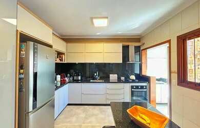 Imagem 15: Casa Residencial com 3 dormitórios à Venda na Hípica