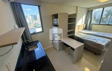 Imagem: O studio possui 1 Dormitório, 1 Banheiro, 25m² de Área, Imóvel