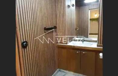 Imagem: O depósito possui 37m² de Área e está localizado em Centro