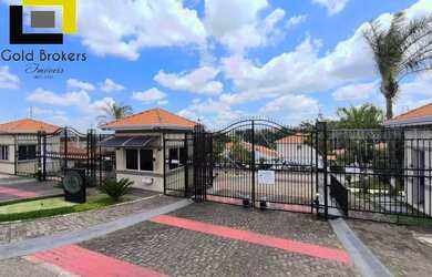 Imagem: A casa em condomínio possui 3 Dormitórios, 3 Banheiros, 2