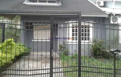 Imagem: A casa possui 3 Dormitórios, 3 Banheiros, 108m² de Área