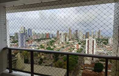 Imagem: O apartamento possui 4 Dormitórios, 3 Banheiros, 2 Vagas na