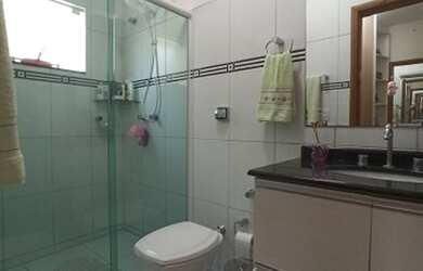 Imagem 11: Casa com piscina no Jd. Araucária