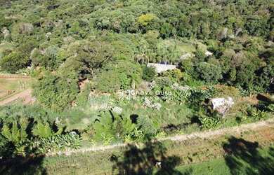 Imagem: A chácara possui 300m² de Área e está localizado em Parque