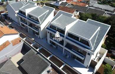 Imagem: A casa em condomínio possui 3 Dormitórios, 4 Banheiros, 3