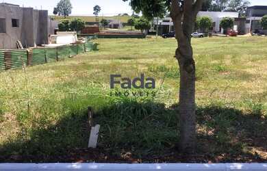 Imagem 1: PORTO RICO - Terreno Padrão - Condomínio Mirante